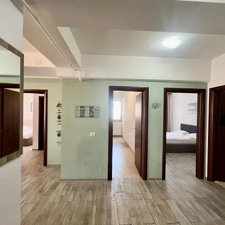 Summerland Apartmants Nord Mamaia
