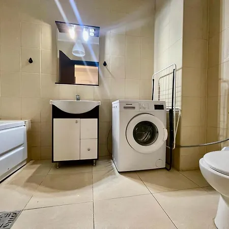 Summerland Apartmants Nord Mamaia