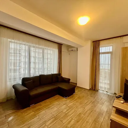 Summerland Apartmants Nord Mamaia